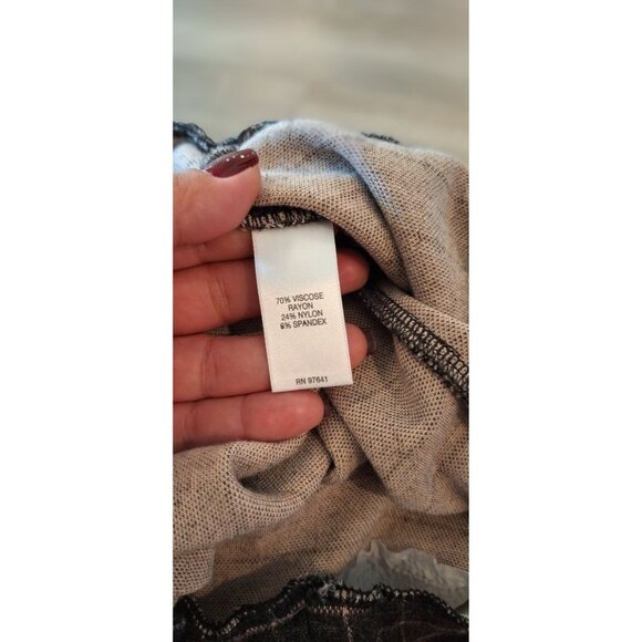 J. Jill Black Check Pleated Full Leg Cropped Ponte Pant Size XS - Picture 8 of 13